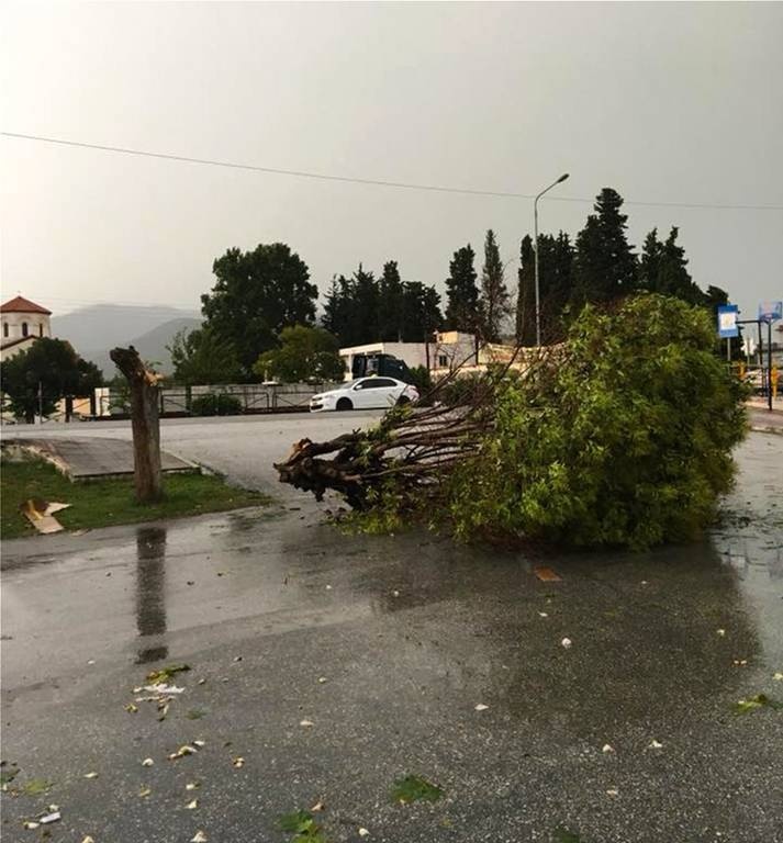 Η κακοκαιρία «χτύπησε» Ξάνθη και Καβάλα: Πρωτοφανείς εικόνες με πλημμύρες και ζημιές (vid+pics)