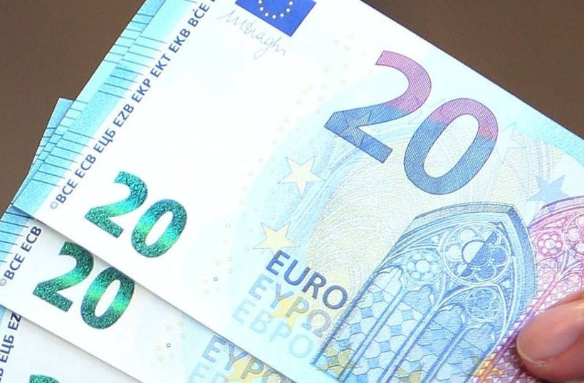 Έως αύριο οι αιτήσεις για το επίδομα παιδιού