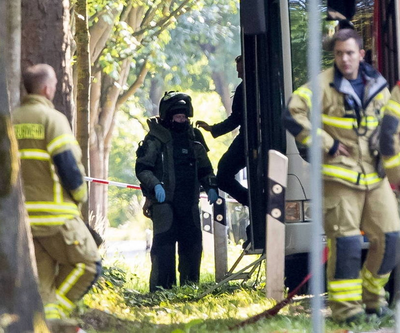Γερμανία: Δεν ήταν τρομοκρατική η επίθεση στο Λίμπεκ - Ψάχνουν τα κίντρα του δράστη (pics)