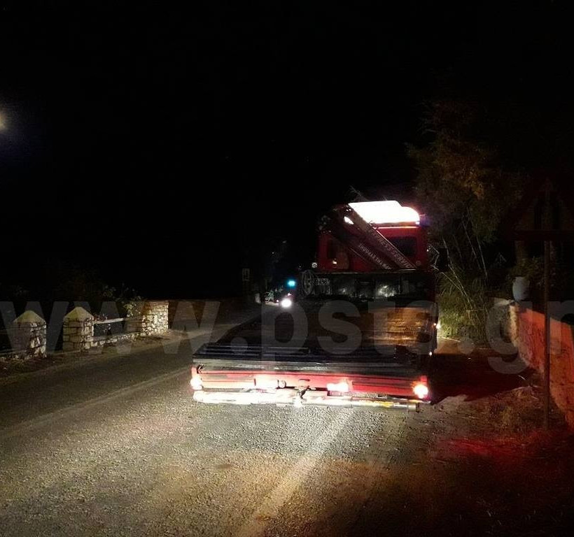 Θανατηφόρο τροχαίο στην Πάρο: Ένας νεκρός και μία τραυματίας (pics)