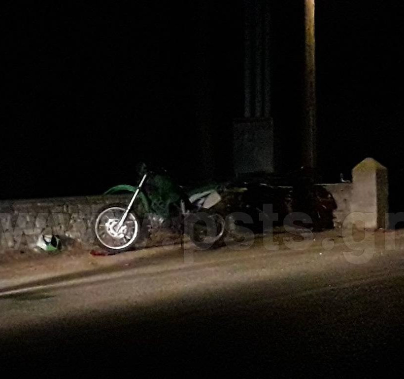 Θανατηφόρο τροχαίο στην Πάρο: Ένας νεκρός και μία τραυματίας (pics)