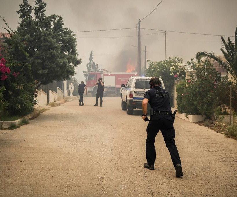 Φωτιά ΤΩΡΑ στην Πεντέλη - Νέος συναγερμός στην Πυροσβεστική 