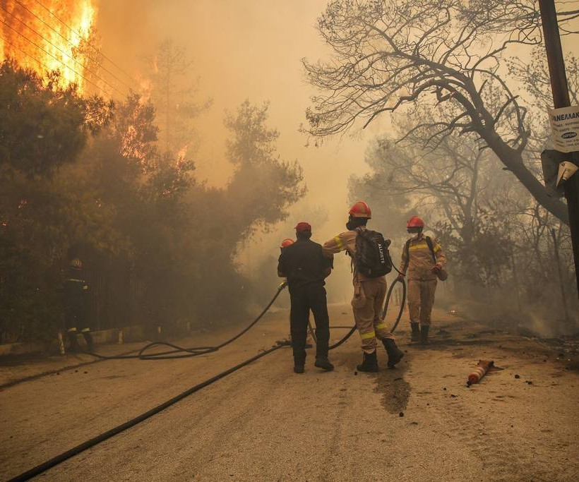 Φωτιά ΤΩΡΑ στην Πεντέλη - Νέος συναγερμός στην Πυροσβεστική