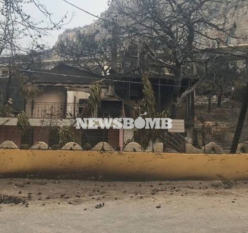 Φωτιά Κινέτα: Συνεχίζει το καταστροφικό της έργο η πυρκαγιά - Μετρούν τις πληγές τους οι κάτοικοι