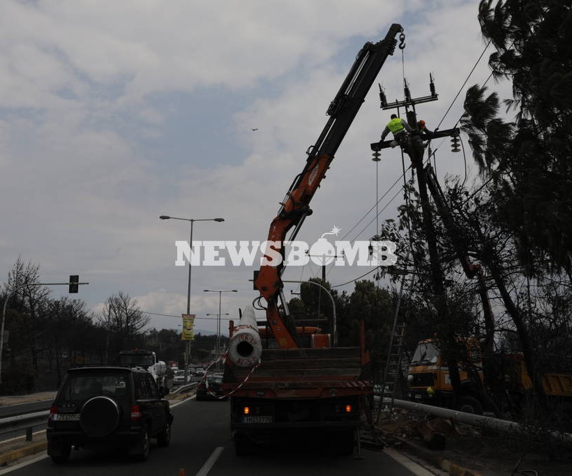 Φωτιά Μάτι: Πόνος και θλίψη - Οι συγκλονιστικές ιστορίες ανθρώπων που είδαν τους δικούς να χάνονται