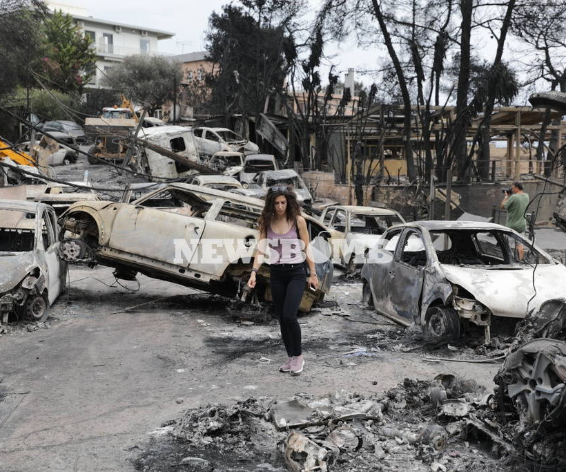 Φωτιά Μάτι: Πόνος και θλίψη - Οι συγκλονιστικές ιστορίες ανθρώπων που είδαν τους δικούς να χάνονται