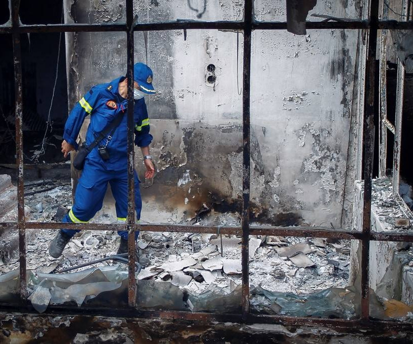 Φωτιά Αττική: Τραπεζικός λογαριασμός αλληλεγγύης της ΚΕΔΕ για όσους καταστράφηκαν τα σπίτια τους