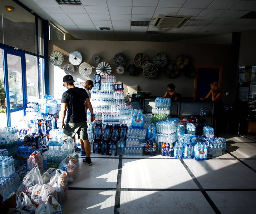 Φωτιά Αττική: Έκκληση ΚΕΔΕ για προσωρινή διακοπή προσφορών στο δήμο Ραφήνας - Πικερμίου