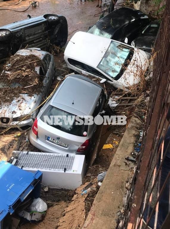 Πλημμύρες Μαρούσι: Άμεσα στην «πρώτη γραμμή» ο Καραμέρος - «Προτεραιότητά μας οι ανθρώπινες ζωές»