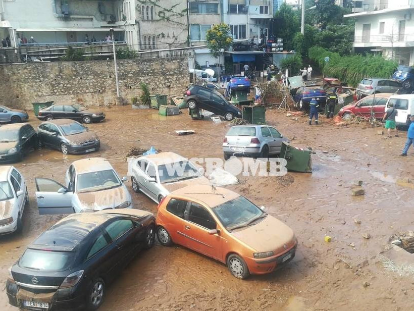 Πλημμύρες Μαρούσι: Άμεσα στην «πρώτη γραμμή» ο Καραμέρος - «Προτεραιότητά μας οι ανθρώπινες ζωές»