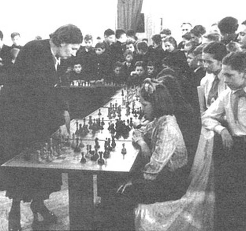 Lyudmila Rudenko: Ποια είναι η Ουκρανή γυναίκα που τιμά με doodle η Google