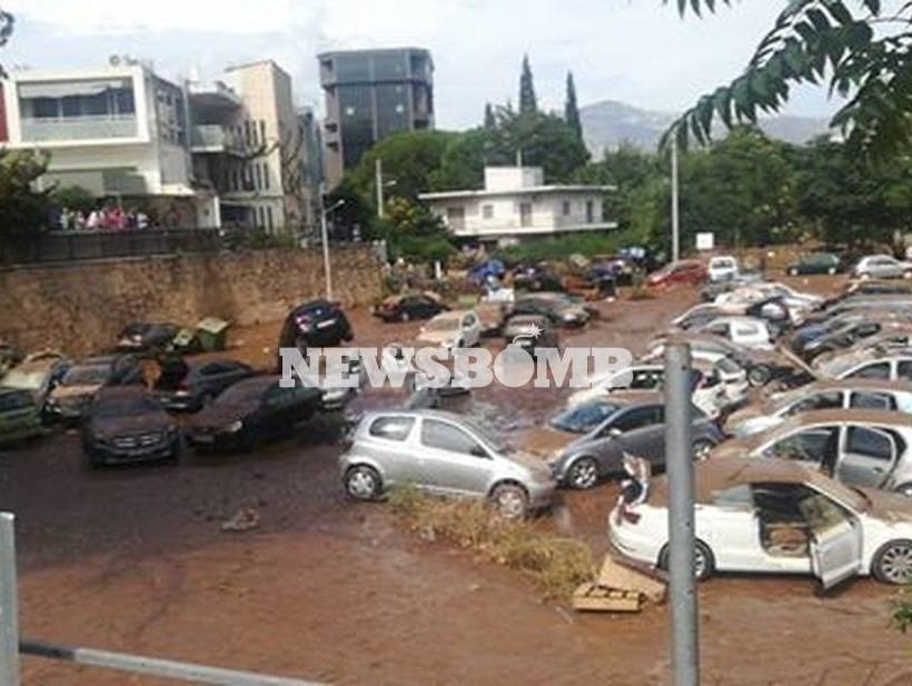 Πλημμύρες Μαρούσι: Άμεσα στην «πρώτη γραμμή» ο Καραμέρος - «Προτεραιότητά μας οι ανθρώπινες ζωές»