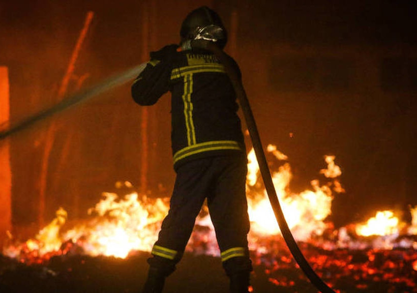 Πρόεδρος Πυροσβεστών: Ο Τόσκας και ο Αρχηγός έπρεπε να ζητούν συγγνώμη κάθε πέντε λεπτά 