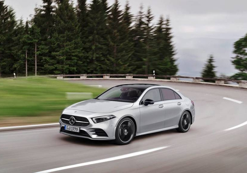 Αυτοκίνητο: Αυτή είναι η νέα, τετράθυρη Mercedes A-Class, το πιο αεροδυναμικό αυτοκίνητο στον κόσμο