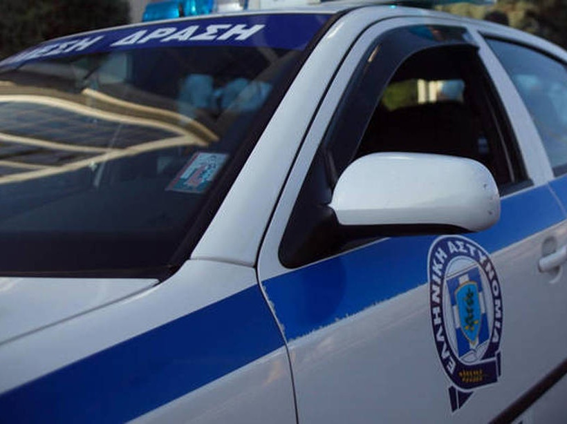 Έβρος: Συνέλαβαν 40χρονο για παράνομη μεταφορά μεταναστών