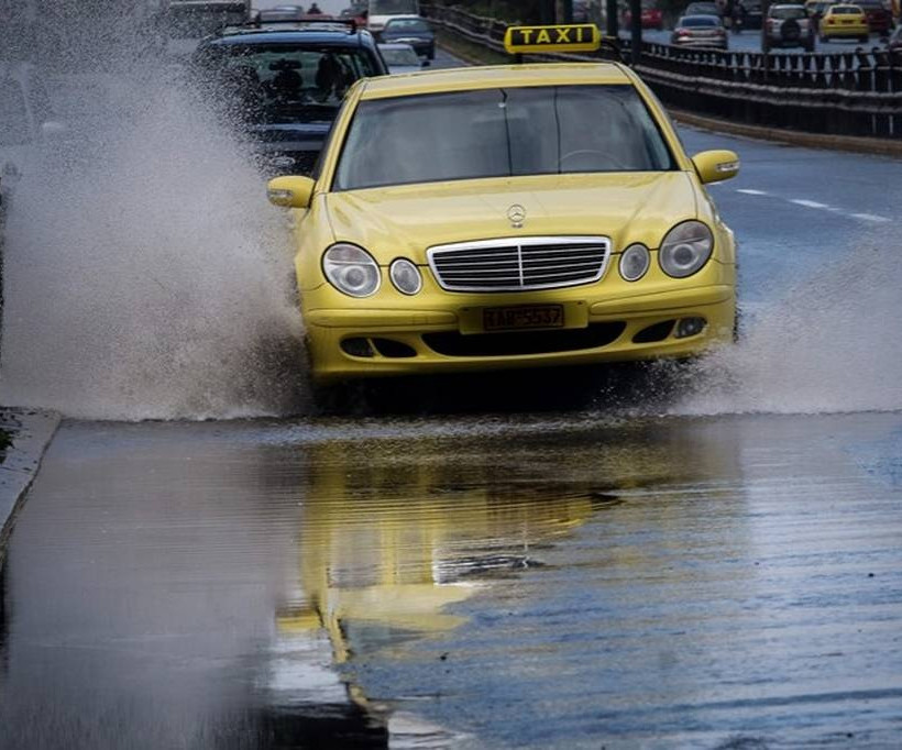 Καιρός Έκτακτο δελτίο ΕΜΥ - Προσοχή! Έντονα φαινόμενα και τις επόμενες ώρες – Πού θα «χτυπήσουν»
