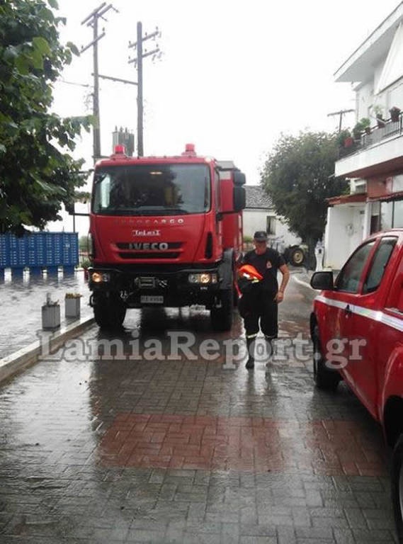 Χάος στη Φθιώτιδα: Πλημμύρες και καταστροφές από τις καταιγίδες 