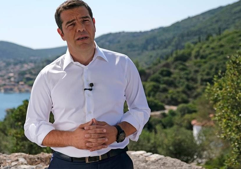Τζεντιλόνι: «Βγάζω το καπέλο στον Τσίπρα»