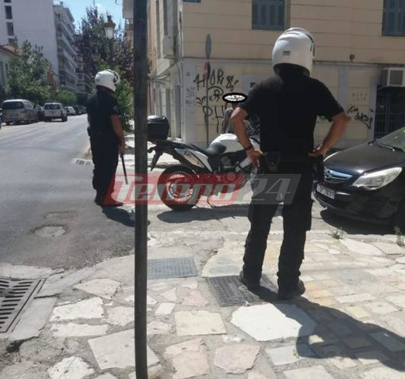 Συναγερμός στην Πάτρα: Άνδρας απειλεί να αυτοπυρποληθεί (pics-vids)