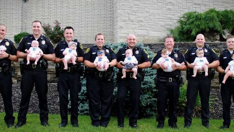Αυτό είναι το πιο «καρπερό» αστυνομικό τμήμα - 8 υπάλληλοι έγιναν γονείς σε ένα χρόνο 