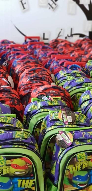 3.000 ολοκληρωμένα πακέτα σχολικών ειδών σε πυρόπληκτες περιοχές