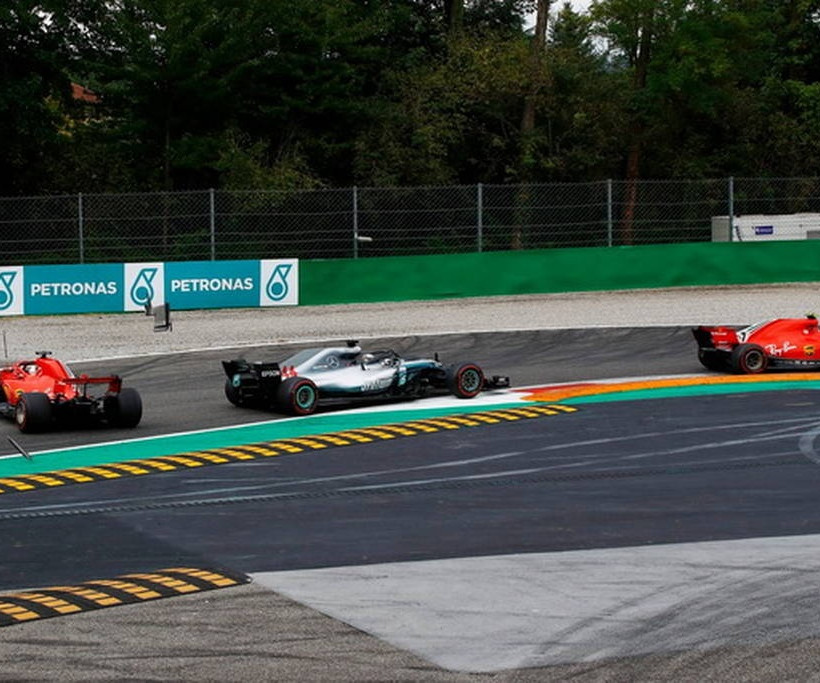 Formula 1: Ο Χάμιλτον και Mercedes χάλασαν το πάρτι της Ferrari στην Ιταλία (pics&vid)