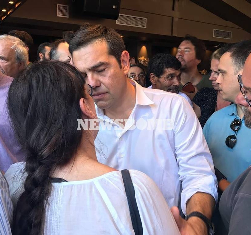 Τσίπρας στο Μάτι: «Σε ένα μήνα από τώρα θα είμαι εγώ εδώ – Σας το υπόσχομαι»