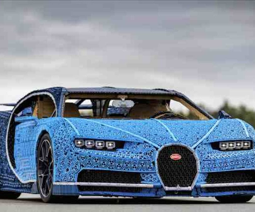 Αυτή η (κανονική σε μέγεθος) Bugatti Chiron είναι από... LEGO!