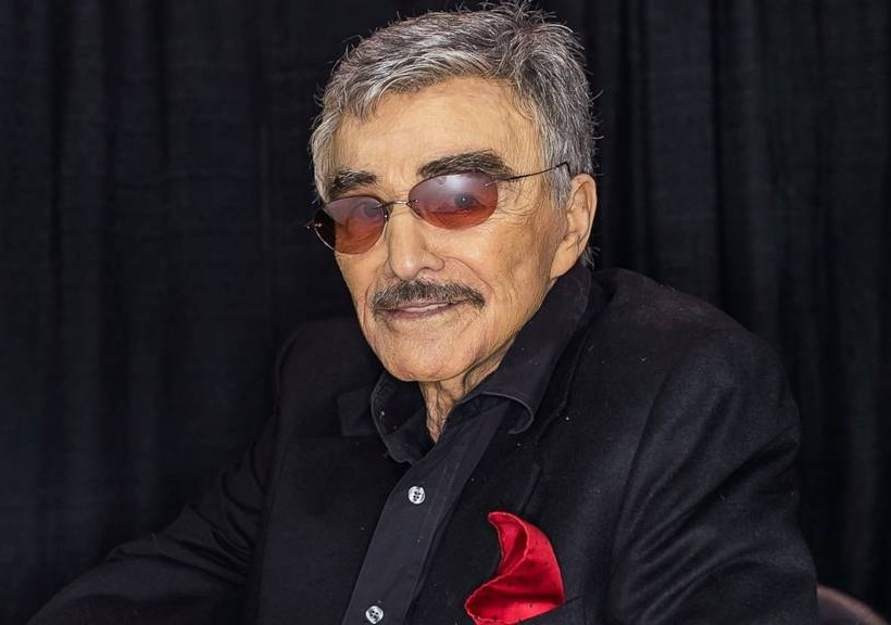 Νεκρός διάσημος ηθοποιός και σύμβολο του σεξ (vids+pics)