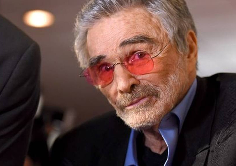 Νεκρός διάσημος ηθοποιός και σύμβολο του σεξ (vids+pics)