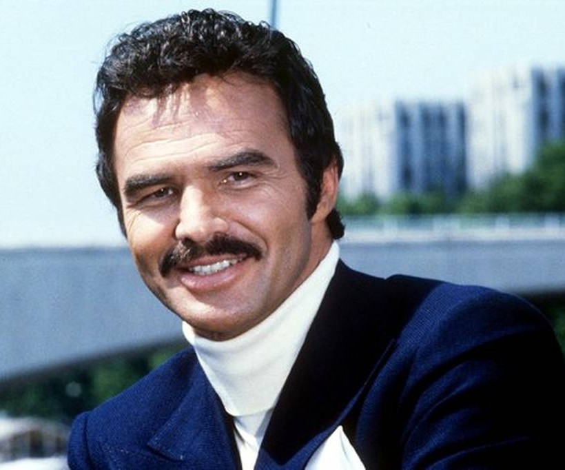 Νεκρός διάσημος ηθοποιός και σύμβολο του σεξ (vids+pics)