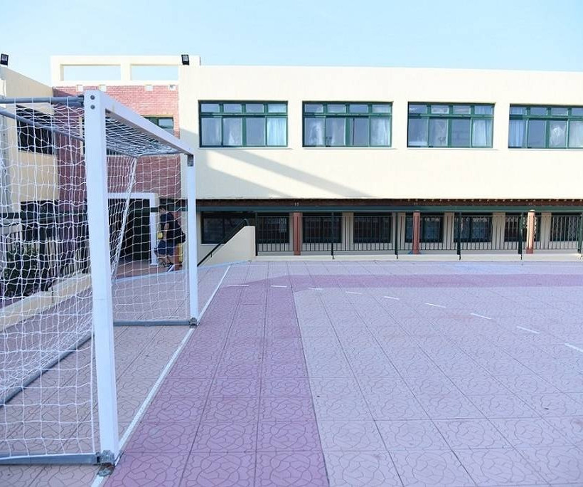 2ο Γυμνάσιο Νέας Μάκρης (Νέος Βουτζάς)