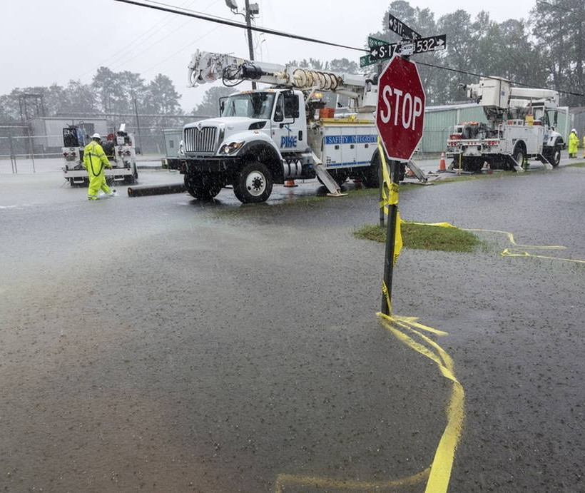 Τυφώνας Φλόρενς: Βιβλική καταστροφή στη Β. Καρολίνα - Τουλάχιστον 23 νεκροί (pics+vids)