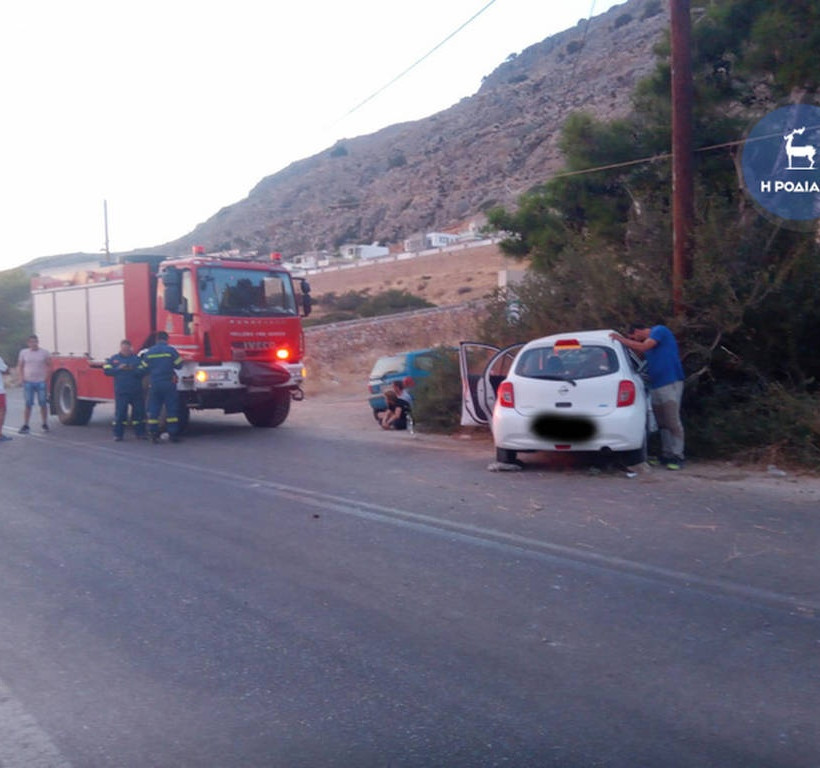 Νέο σοβαρό τροχαίο ατύχημα στη Ρόδο - Σε κρίσιμη κατάσταση μία τραυματίας (pics)