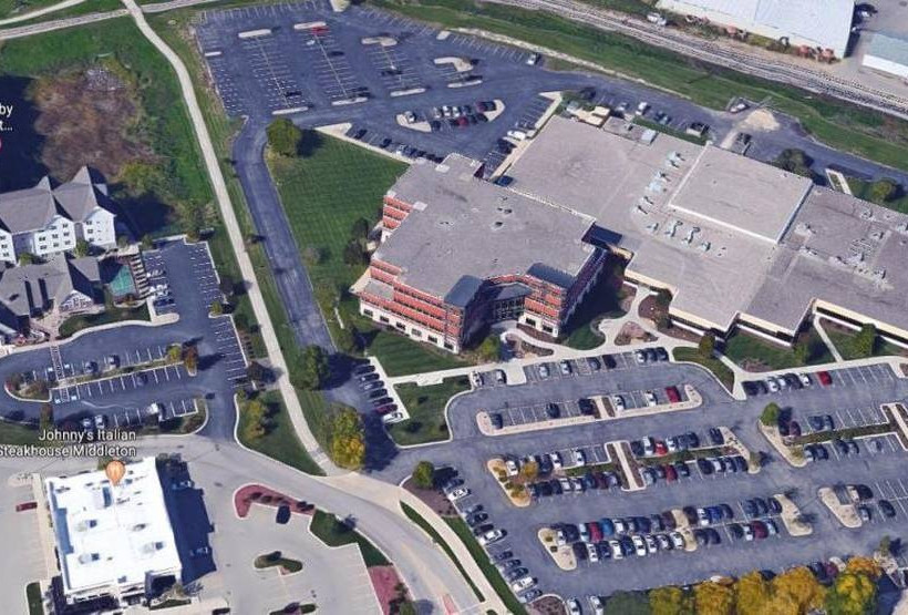 Συναγερμός στο Ουισκόνσιν των ΗΠΑ: Ένοπλη επίθεση σε κτήριο στο Μίντλεντον - Δείτε LIVE εικόνα