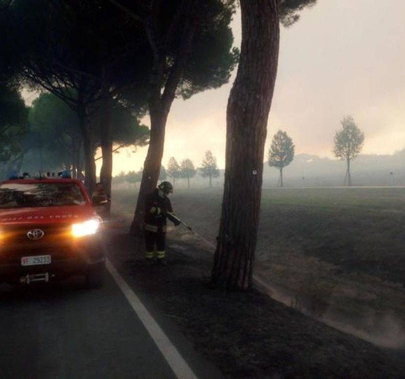 Φωτιά: Πύρινη κόλαση στην Τοσκάνη – Τεράστια επιχείρηση εκκένωσης (Pics)