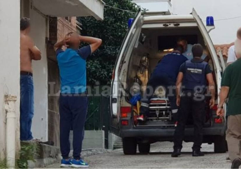 Λαμία: Μάχη για τη ζωή της δίνει η 25χρονη που μαχαιρώθηκε από τον αδελφό της φίλης της