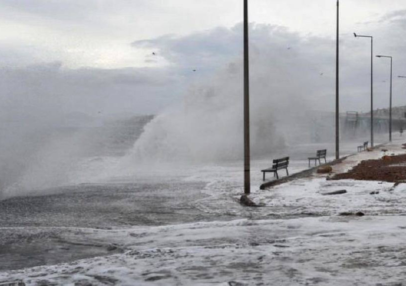 Κακοκαιρία: 720 κλήσεις έχει δεχθεί η Πυροσβεστική 