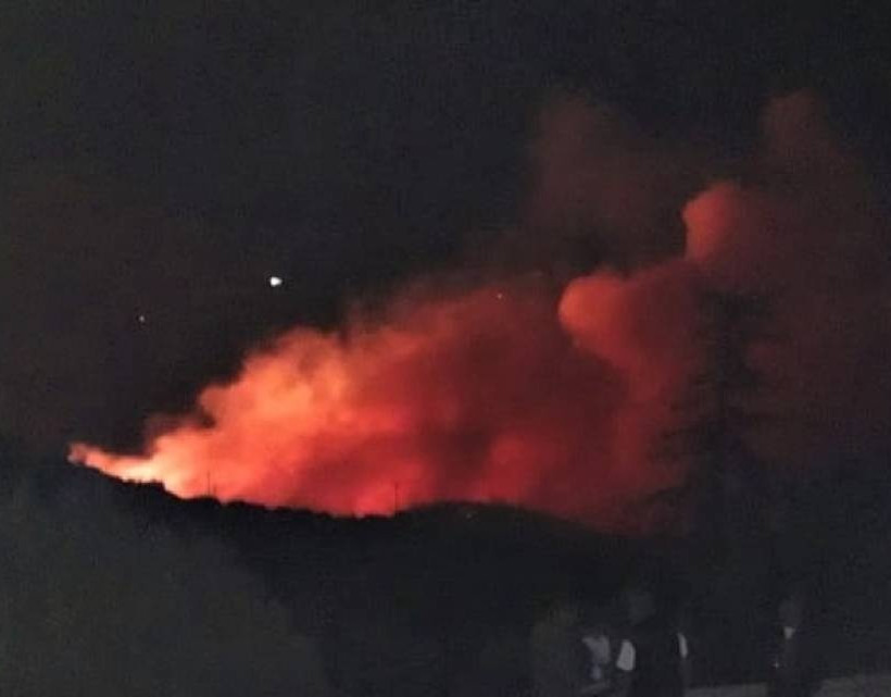 Φωτιά ΤΩΡΑ: Καλύτερη η εικόνα στα πύρινα μέτωπα Κεφαλονιάς και Αχαΐας