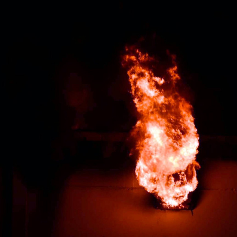 Μεγάλη φωτιά σε καπνοβιομηχανία στην Καβάλα