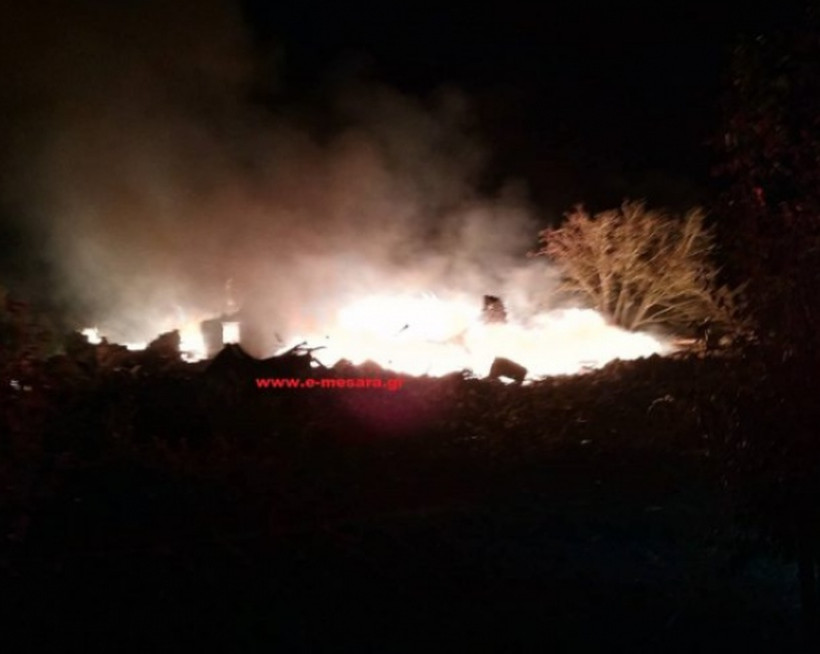Κρήτη: Ισχυρή έκρηξη αναστάτωσε τη Μεσαρά - Μεγάλη φωτιά σε ρακοκάζανο