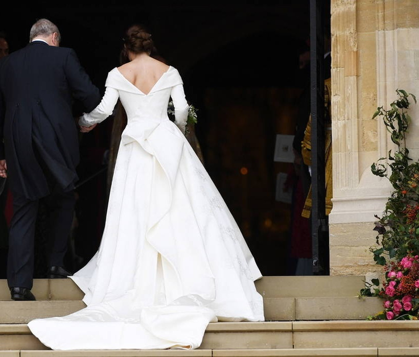 Βρετανία: Ο παραμυθένιος γάμος της πριγκίπισσας Ευγενίας (pics+vid)