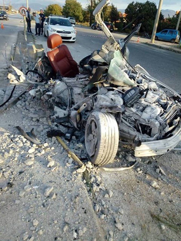 Σπαραγμός και οδύνη σε Καβάλα και Δράμα για το φρικιαστικό θάνατο των δύο νέων στην άσφαλτο (pics)