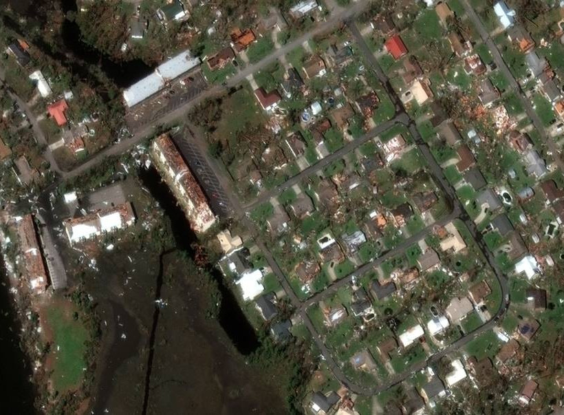 Τυφώνας Μάικλ: Βρήκαν εκατοντάδες επιζώντες κάτω από τα συντρίμμια (pics+vids)