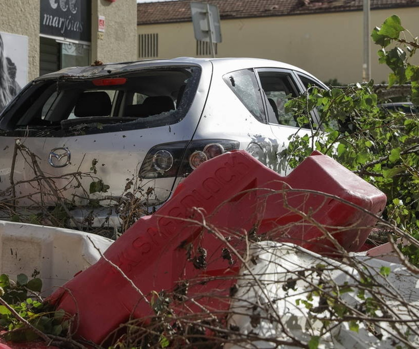 «Σφυροκοπά» την Πορτογαλία η καταιγίδα Λέσλι: Δείτε LIVE εικόνα