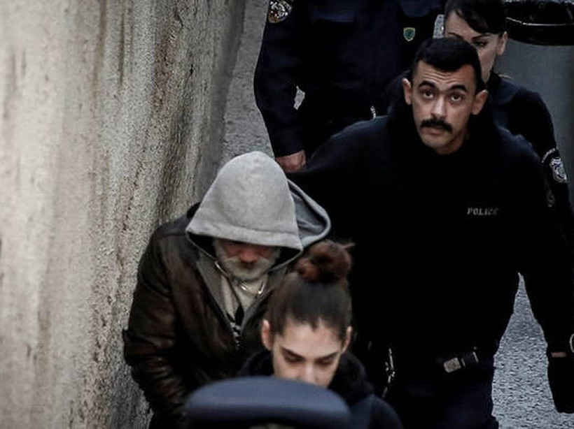 Δώρα Ζέμπερη: Καταγγελία - σοκ από τη μητέρα της 32χρονης εφοριακού (vid)