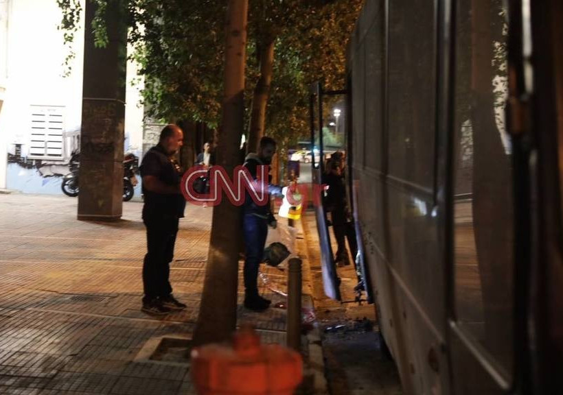 Ποιος θα προστατέψει τους αστυνομικούς;