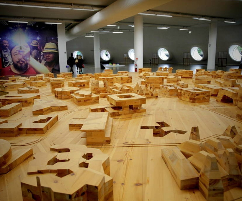 Η νέα έκθεση του διάσημου Ai Weiwei άνοιξε τις πόρτες της (pics)