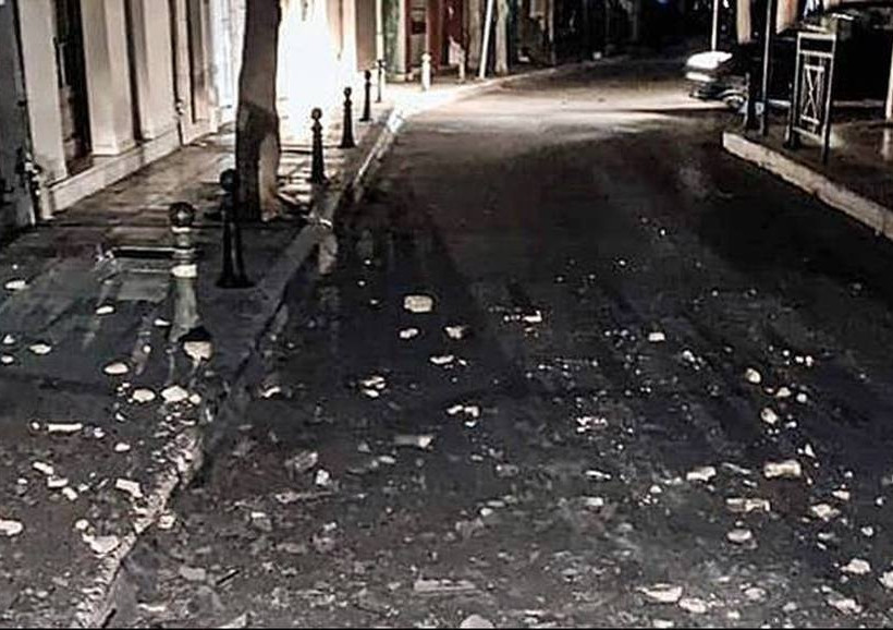 Σεισμός Ζάκυνθος: Έτσι «χτύπησαν» τα 6,4 Ρίχτερ το νησί - Συγκλονιστικά βίντεο