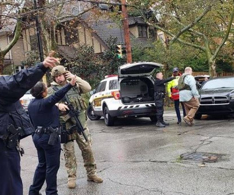 Μακελειό στο Πίτσμπεργκ: Αυτός είναι ο 46χρονος που σκόρπισε το θάνατο σε συναγωγή (pics&vids)